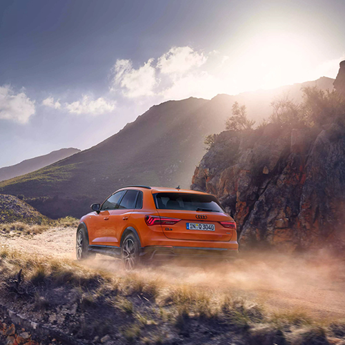 LP3 Audi Q3 Offroad HEck